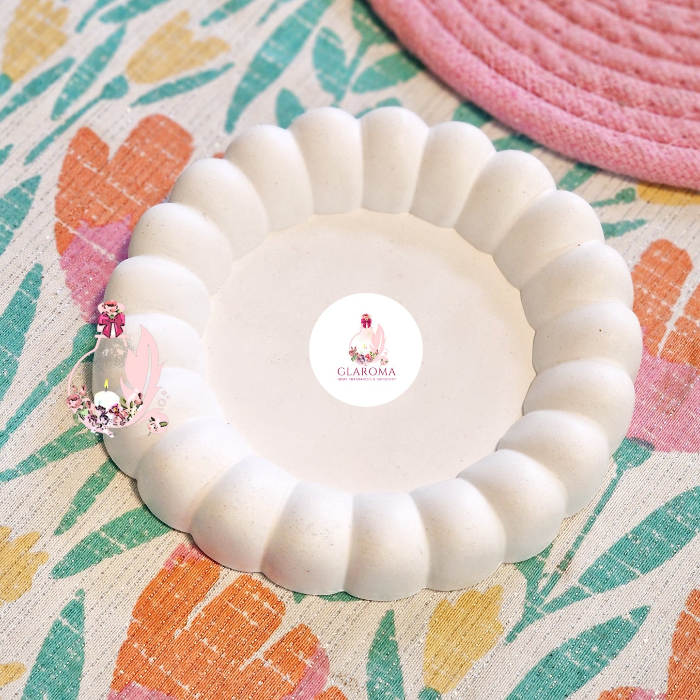 Shells Round Tray