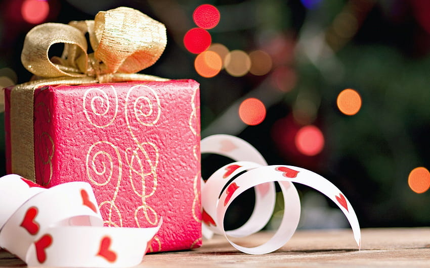 Holiday Gift Sets & Gift Boxes