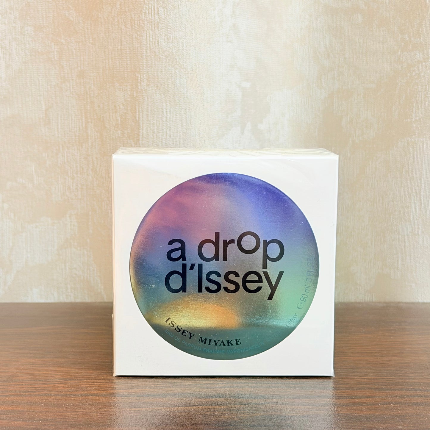 A Drop D’Issey Fraiche by Issey Miyake - Ful Presentation
