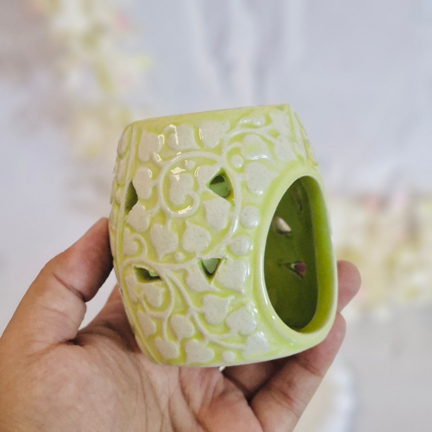 Carved Motif Ceramic Oil Burner